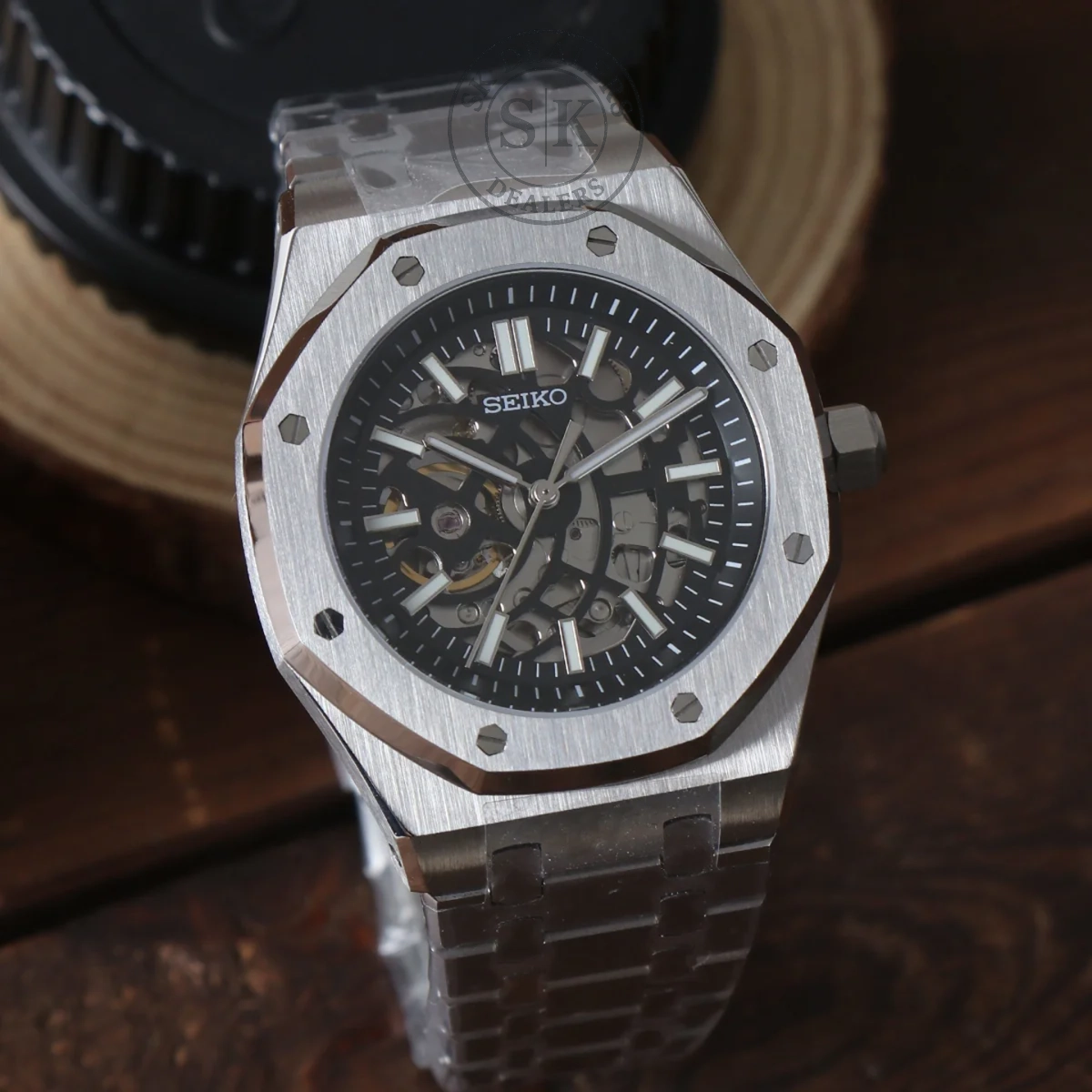 ROYAL SEIKOAK SKELETON