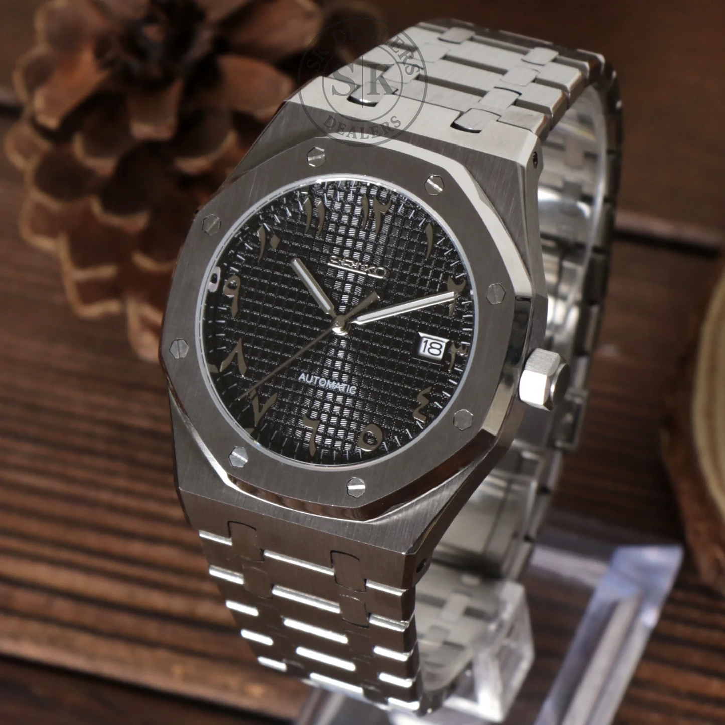 ROYAL SEIKOAK BLACK ARABIC