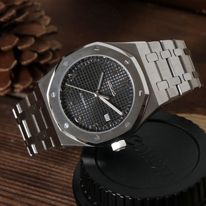 ROYAL SEIKOAK BLACK ARABIC